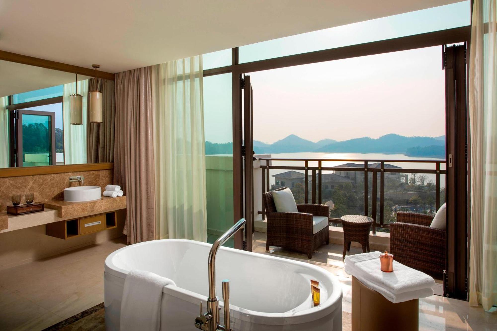 Sheraton Bailuhu Resort, Huizhou Huizhou  Dış mekan fotoğraf