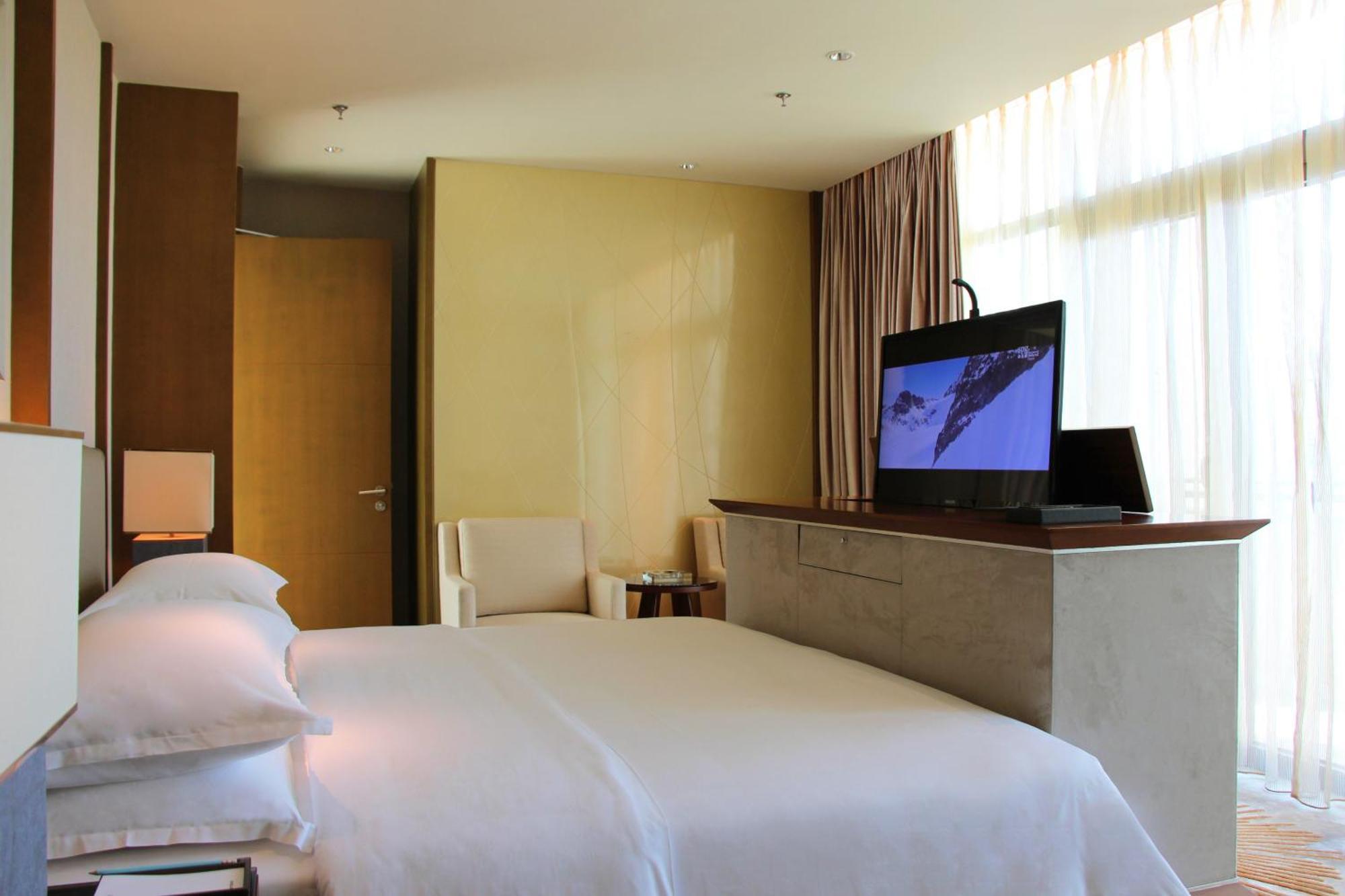 Sheraton Bailuhu Resort, Huizhou Huizhou  Dış mekan fotoğraf