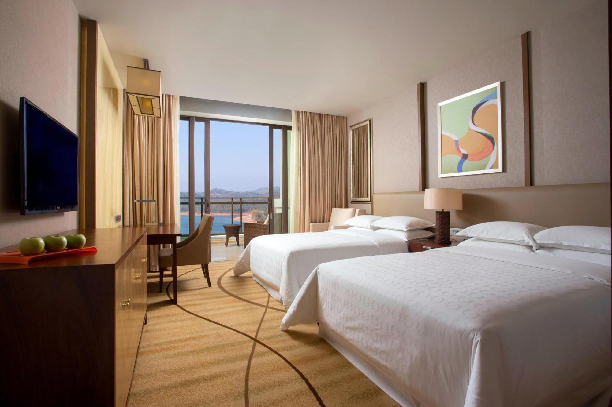 Sheraton Bailuhu Resort, Huizhou Huizhou  Dış mekan fotoğraf